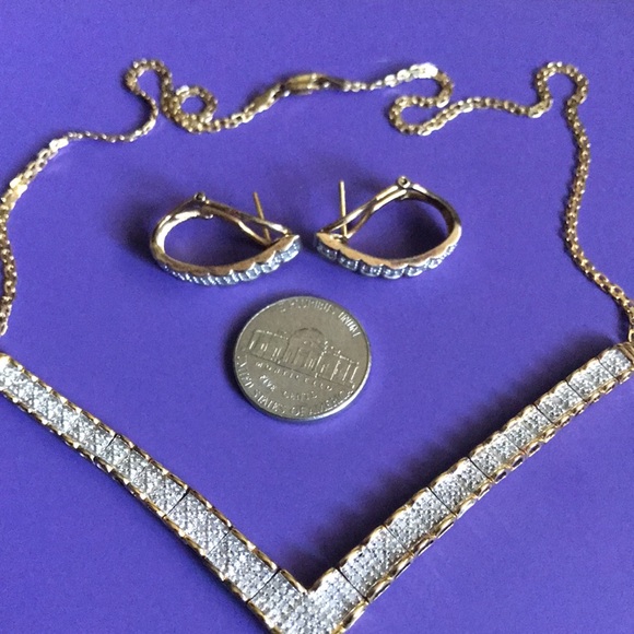 14K GF/Sterling Silver Natural 1ctw Diamonds Ladies V Necklace + Earring set! - Picture 7 of 15